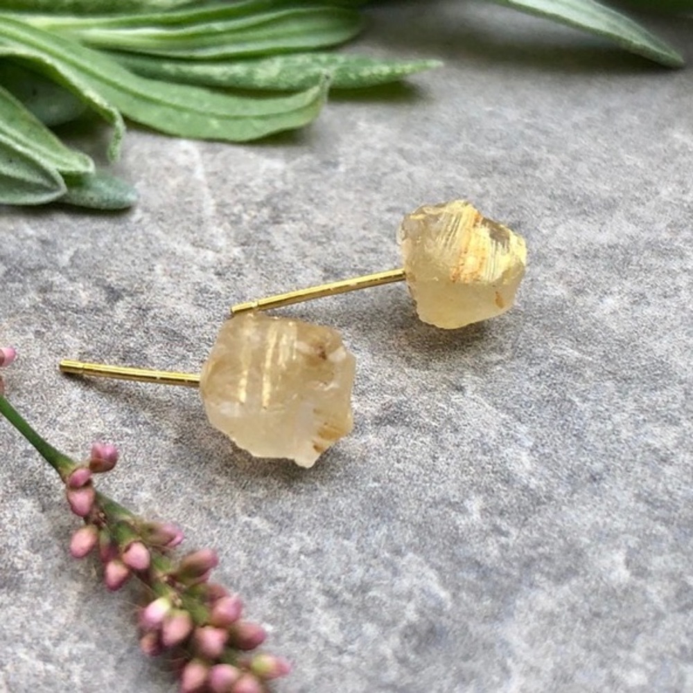 🆕 New Raw Rutile Quartz Crystal Stud Gemstone Earrings - Picture 3 of 5